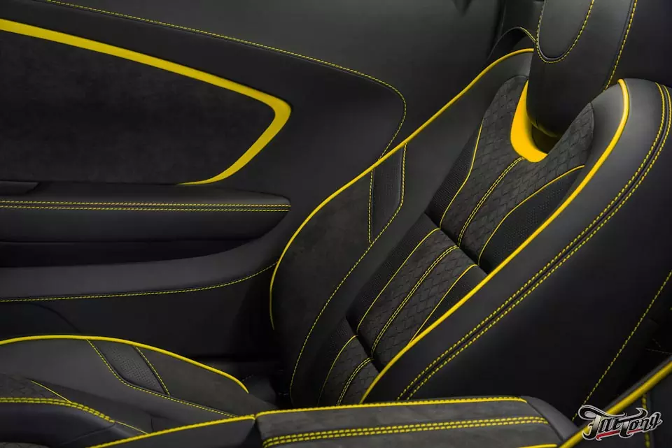 Chevrolet Camaro SS. Полный пошив салона по уникальному дизайну с применением лазерной гравировки! Полная замена штатной музыкальной системы!